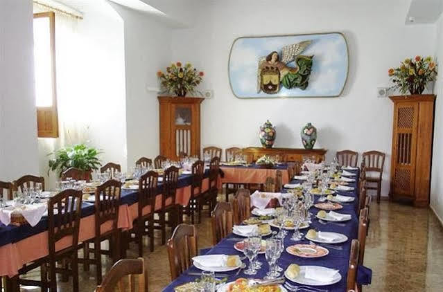 Nuestra Senora Del Carmen 3*